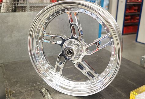 Thunderbike Custom Wheels for Harley.